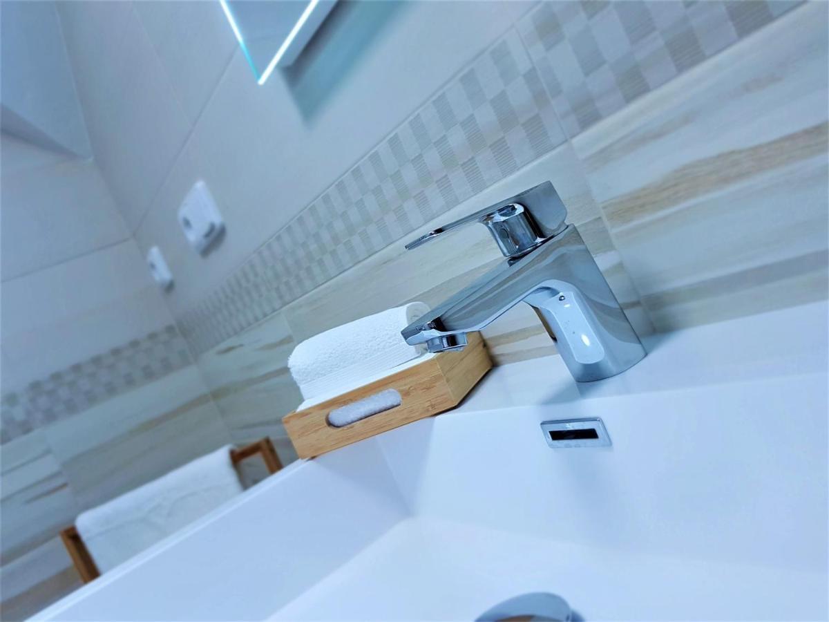 Woodhome - Luxury Mountain Apartment Horní Malá Úpa Bagian luar foto