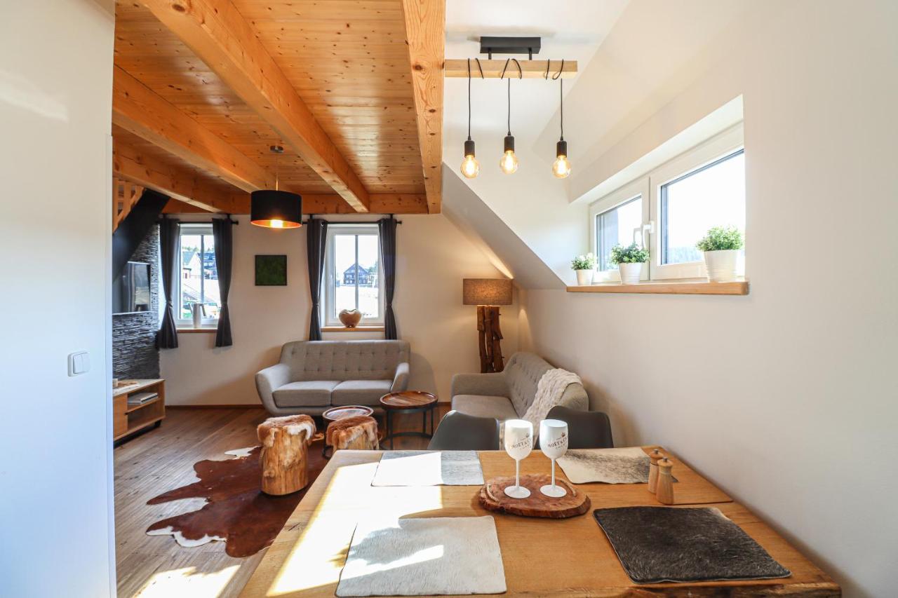 Woodhome - Luxury Mountain Apartment Horní Malá Úpa Bagian luar foto